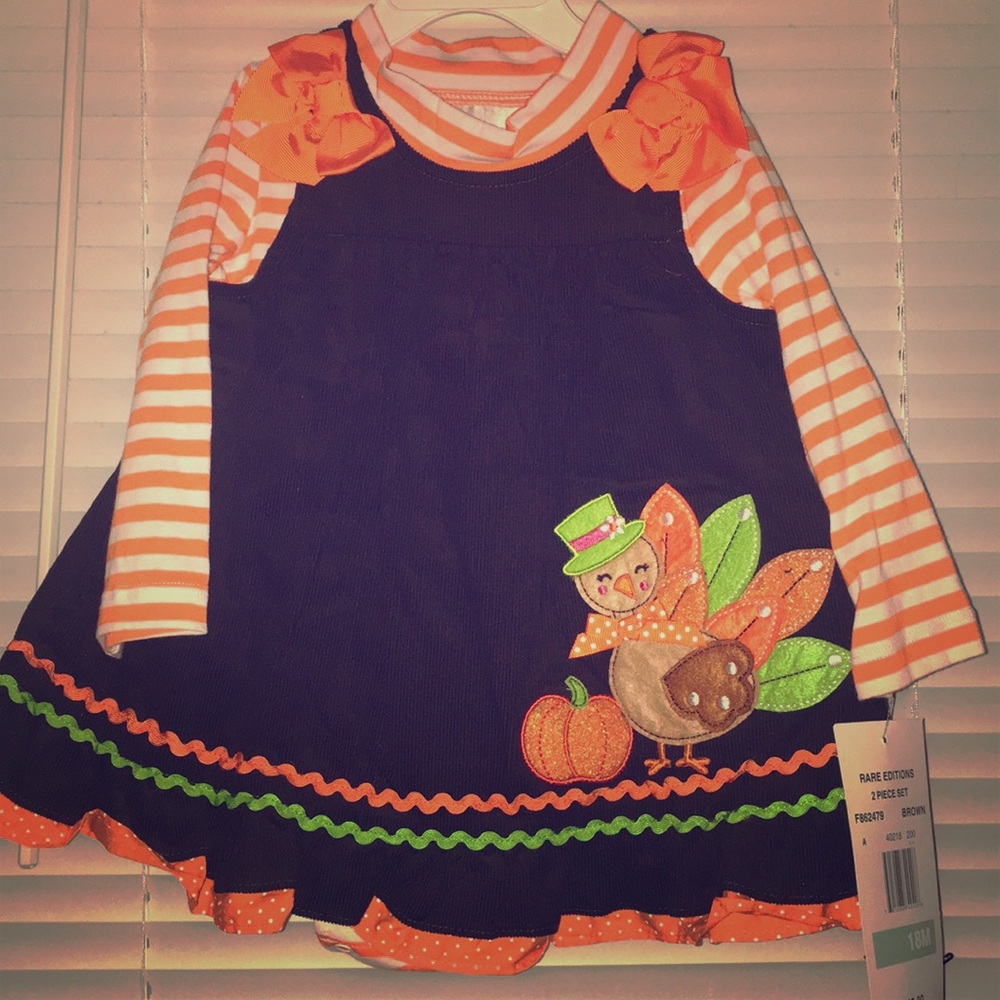 Thanksgiving Out/ 🦃final price 🦃Host Pick🌸🌸🌸